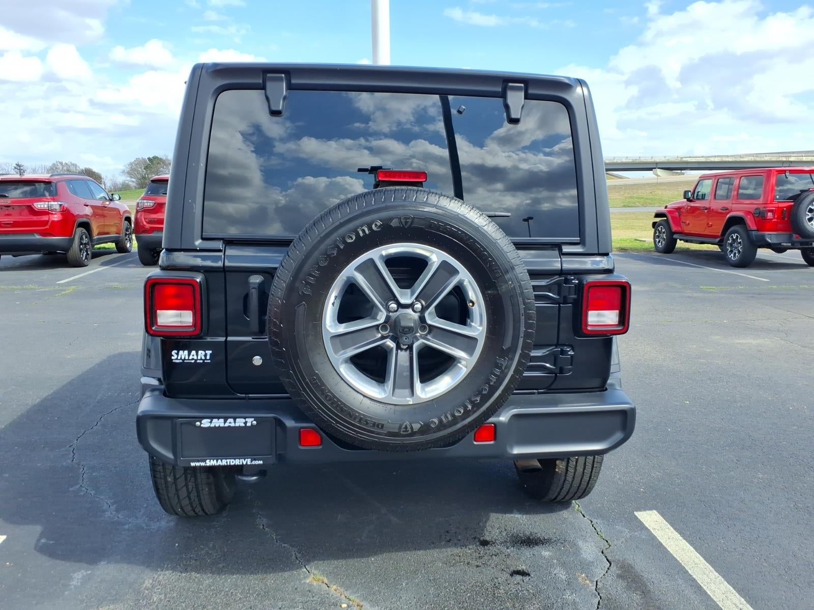 2020 Jeep Wrangler Unlimited Sahara 4x4