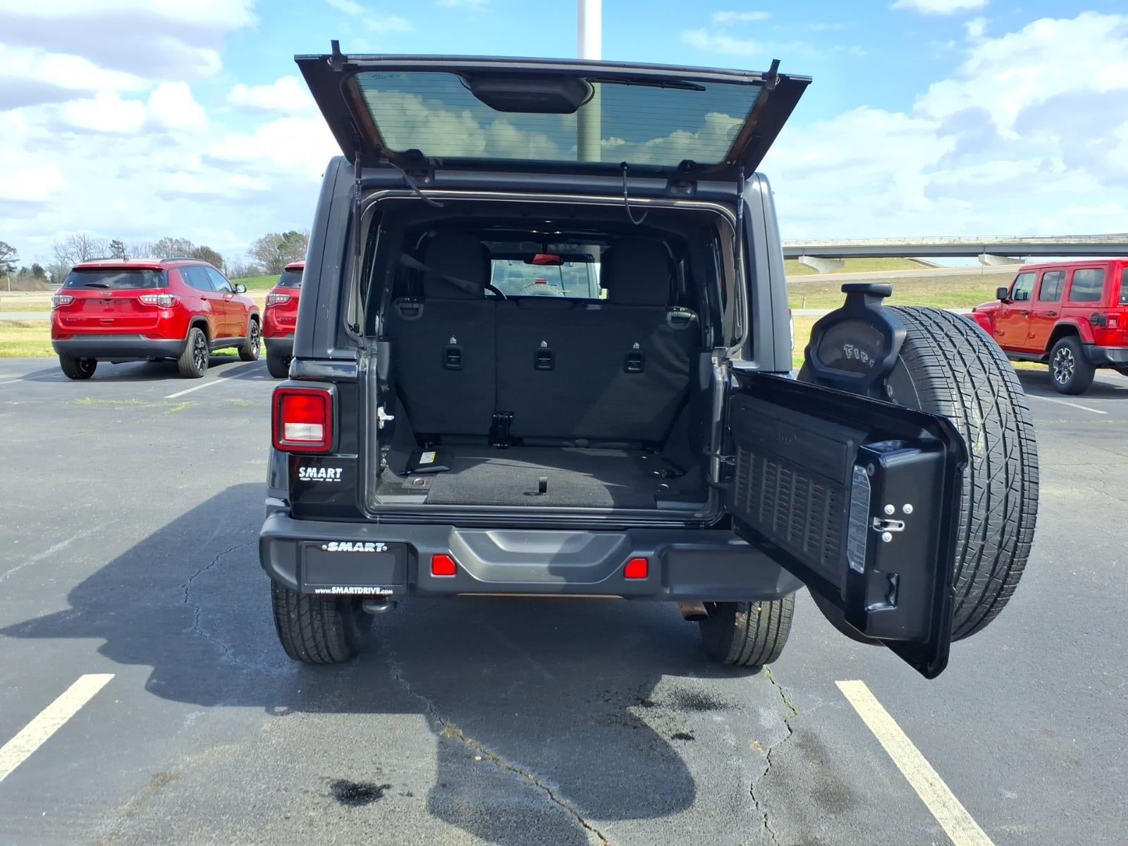 2020 Jeep Wrangler Unlimited Sahara 4x4