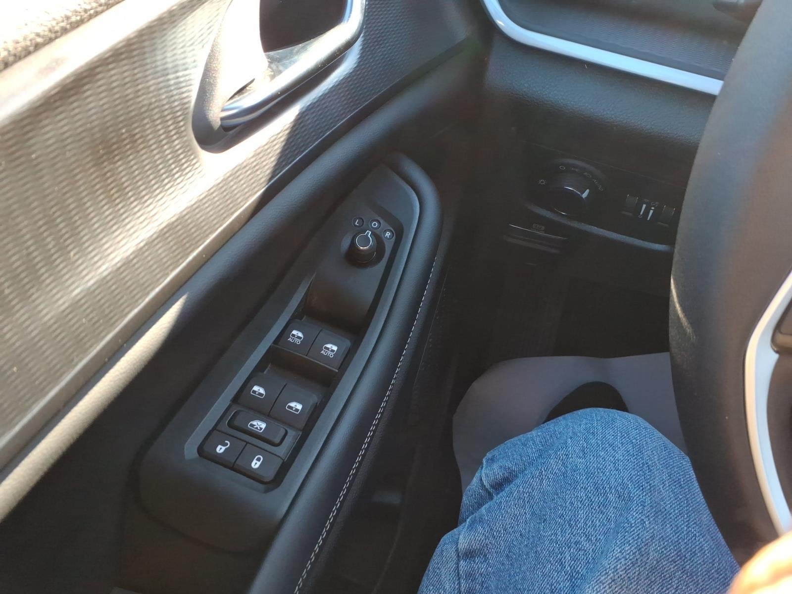 2026 Jeep Grand Cherokee GRAND CHEROKEE LAREDO X 4X2