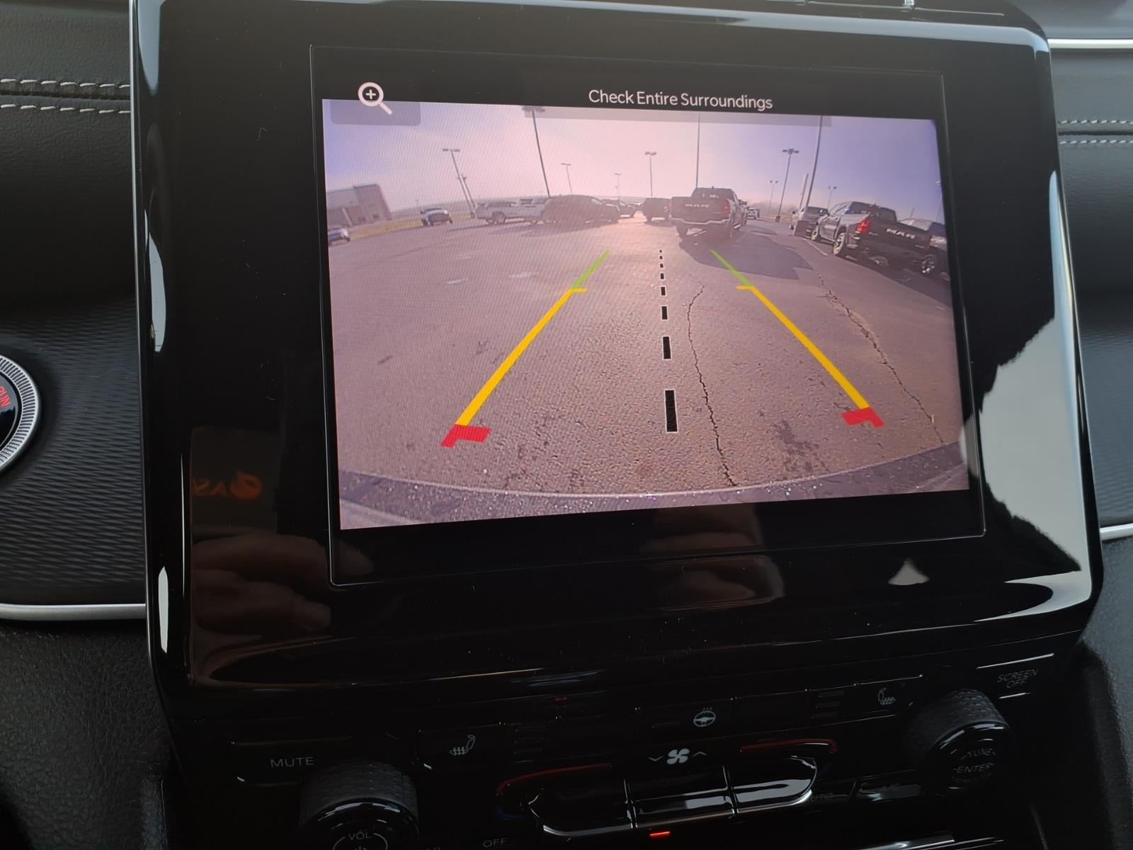 2026 Jeep Grand Cherokee GRAND CHEROKEE LAREDO X 4X4