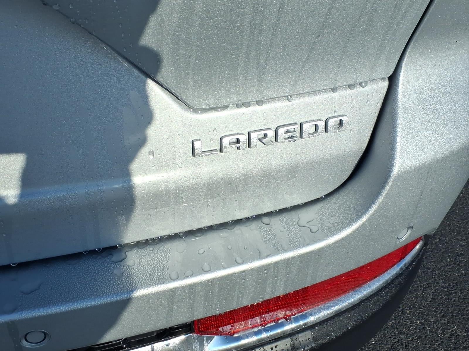 2026 Jeep Grand Cherokee GRAND CHEROKEE LAREDO X 4X4