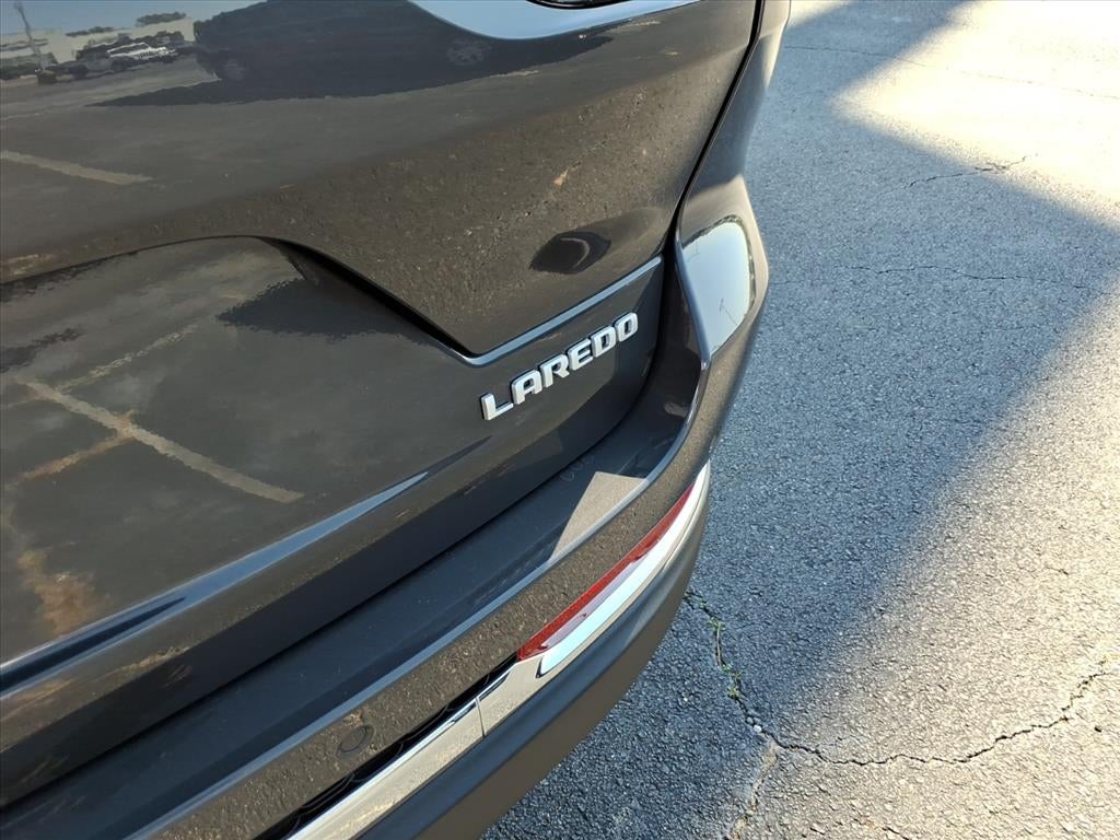 2025 Jeep Grand Cherokee GRAND CHEROKEE LAREDO X 4X4