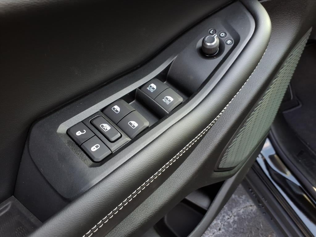 2025 Jeep Grand Cherokee GRAND CHEROKEE L LAREDO X 4X2