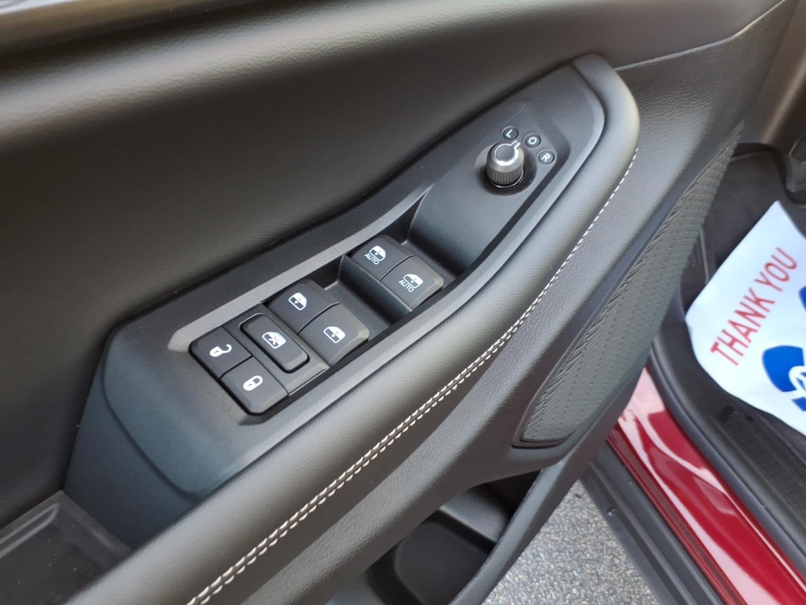 2025 Jeep Grand Cherokee GRAND CHEROKEE L LAREDO X 4X2