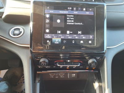 2023 Jeep Grand Cherokee L Laredo 4x4