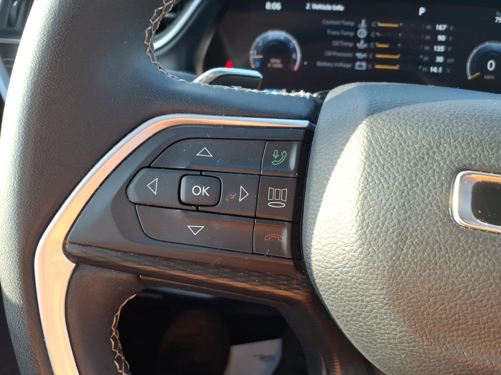 2023 Jeep Grand Cherokee L Laredo 4x4