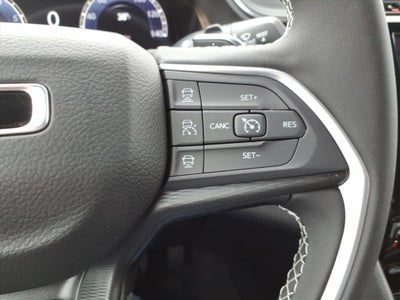 2025 Jeep Grand Cherokee GRAND CHEROKEE L LAREDO 4X4