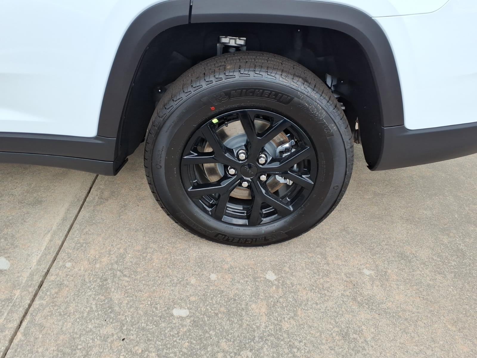 2026 Jeep Grand Cherokee GRAND CHEROKEE L LAREDO ALTITUDE 4X4