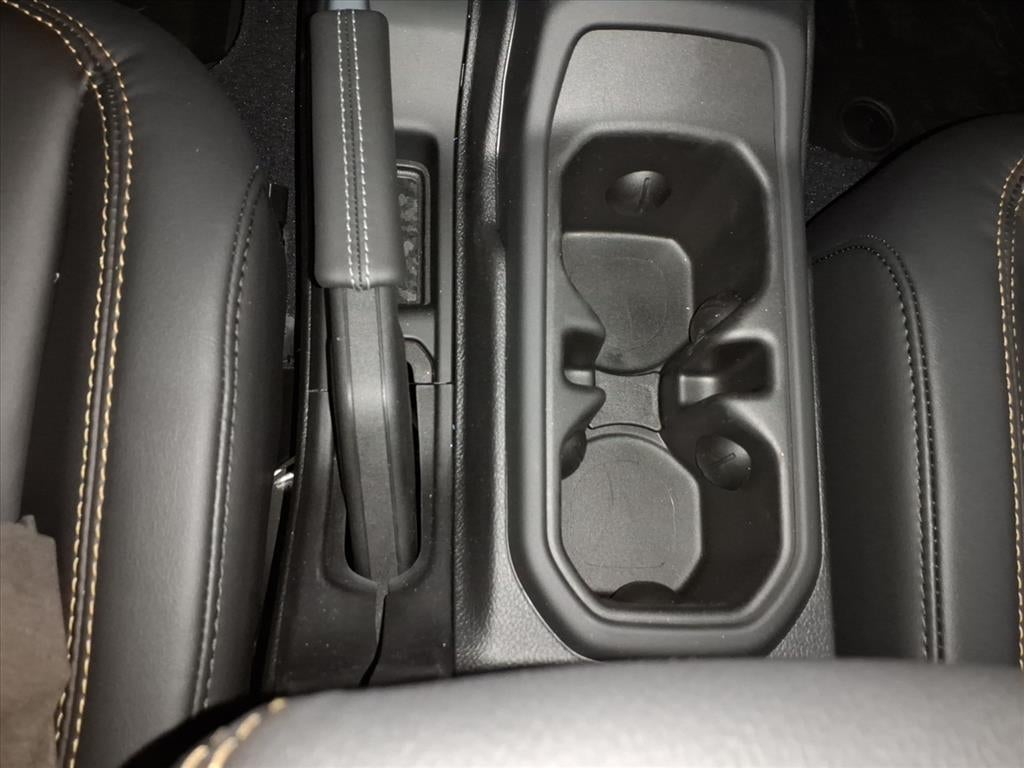 2025 Jeep Wrangler WRANGLER 4-DOOR RUBICON 392