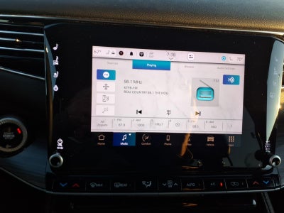 2024 Jeep Wagoneer L Series II 4x2