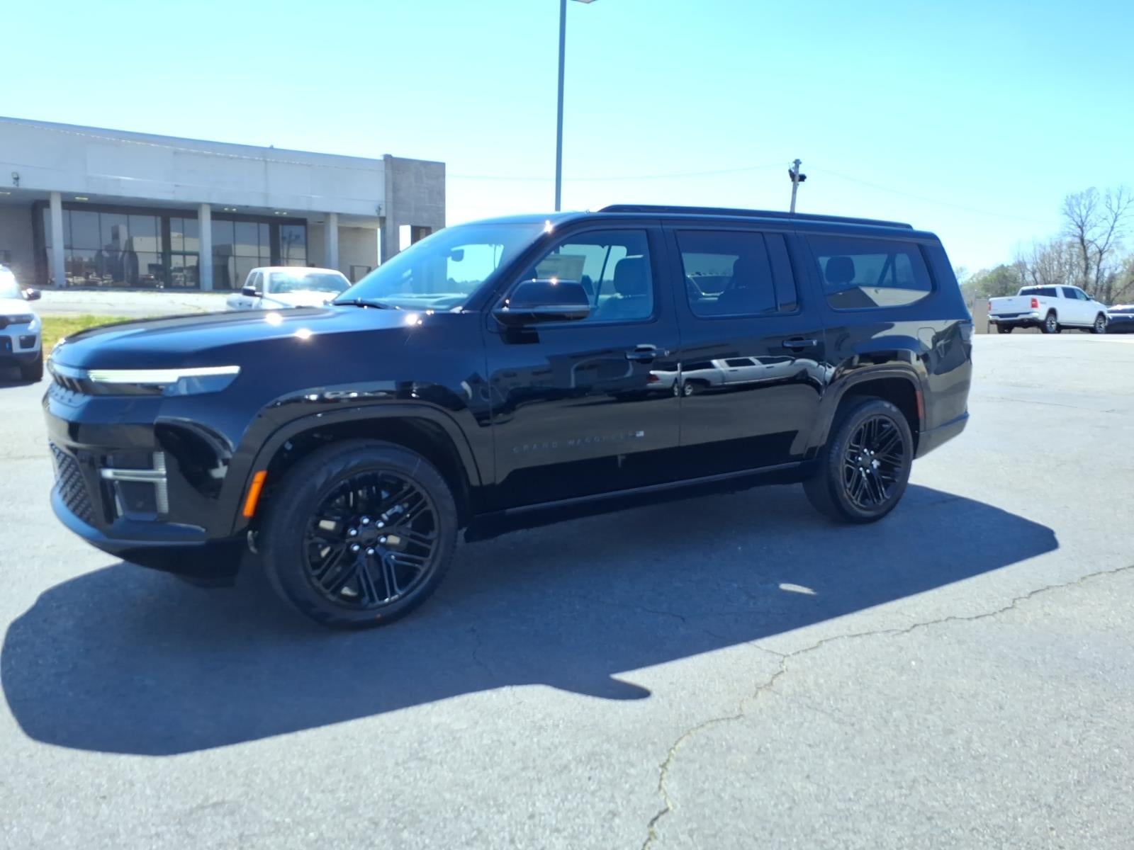 2026 Jeep Grand Wagoneer GRAND WAGONEER L LIMITED RESERVE 4X4