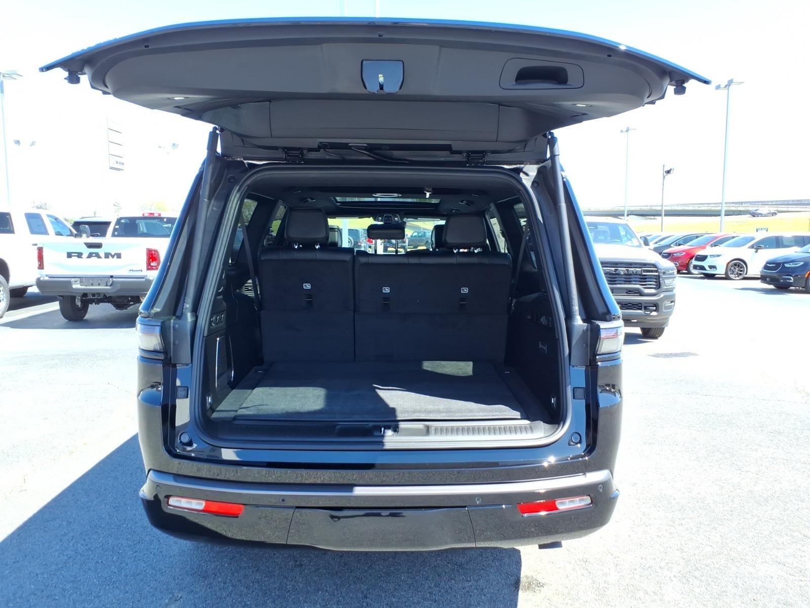 2026 Jeep Grand Wagoneer GRAND WAGONEER L LIMITED RESERVE 4X4