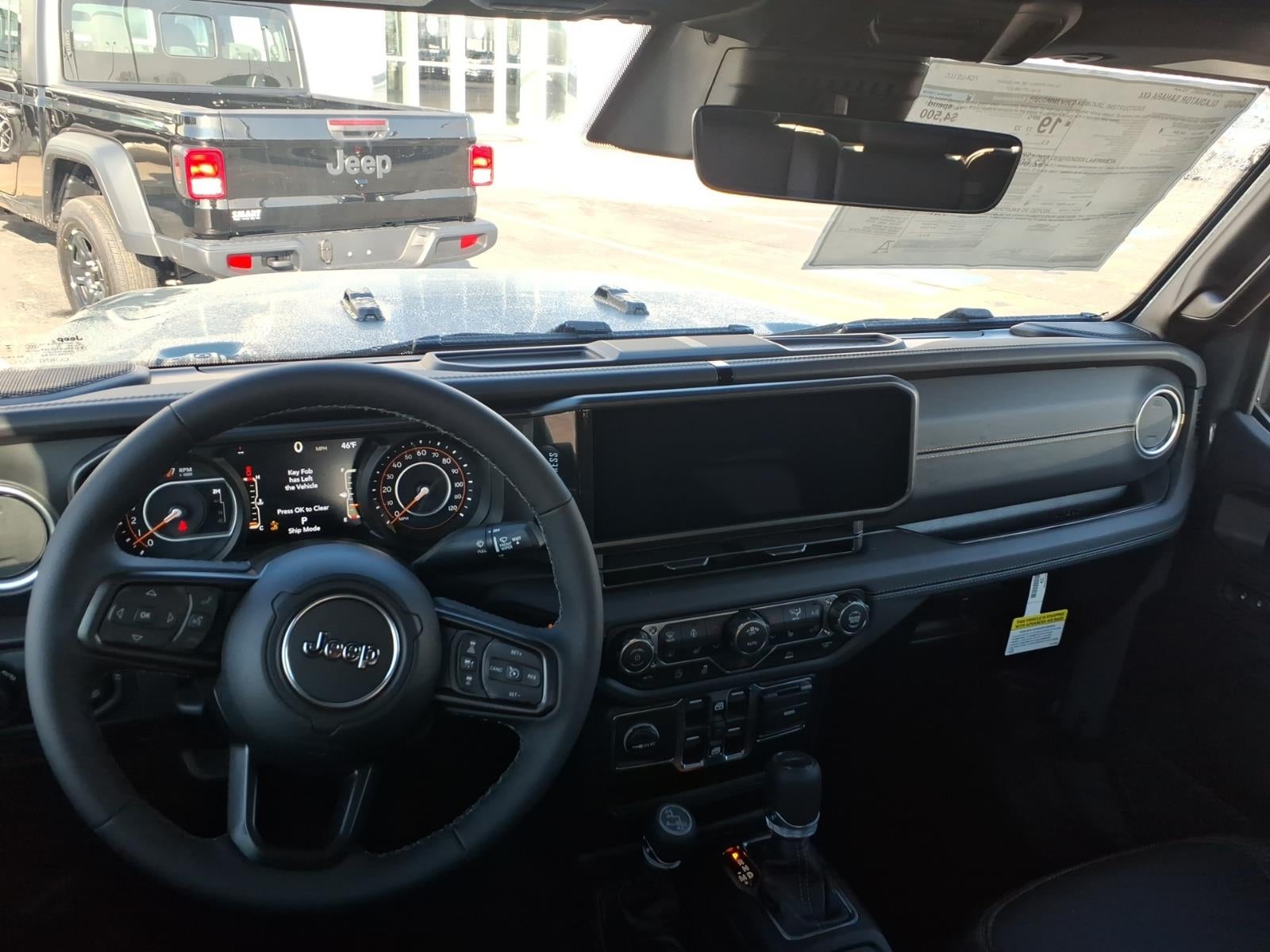 2026 Jeep Gladiator GLADIATOR SAHARA 4X4