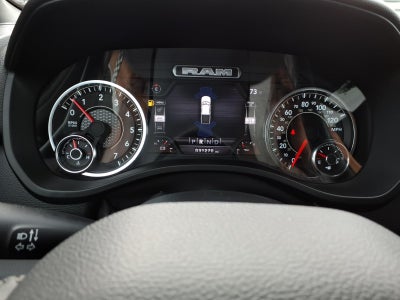 2023 RAM 1500 Big Horn Crew Cab 4x4 5'7' Box