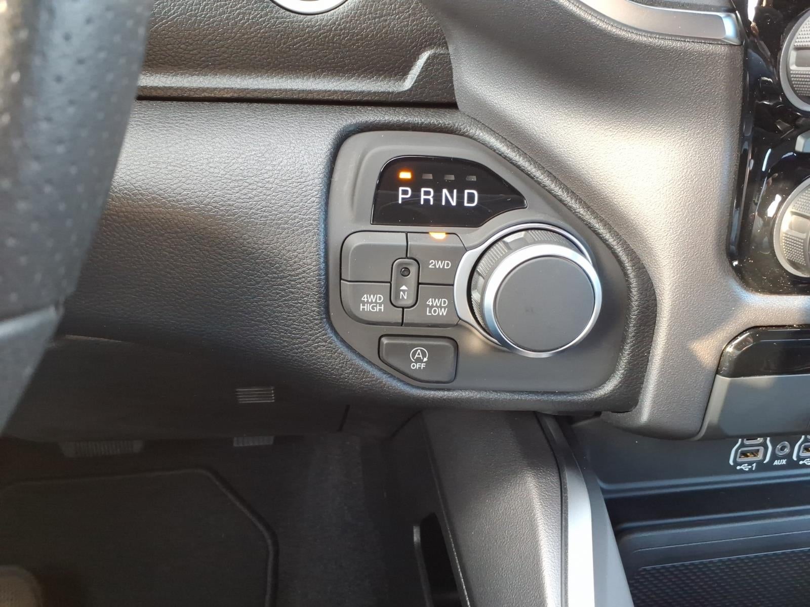 2026 RAM Ram 1500 RAM 1500 EXPRESS CREW CAB 4X4 5'7' BOX