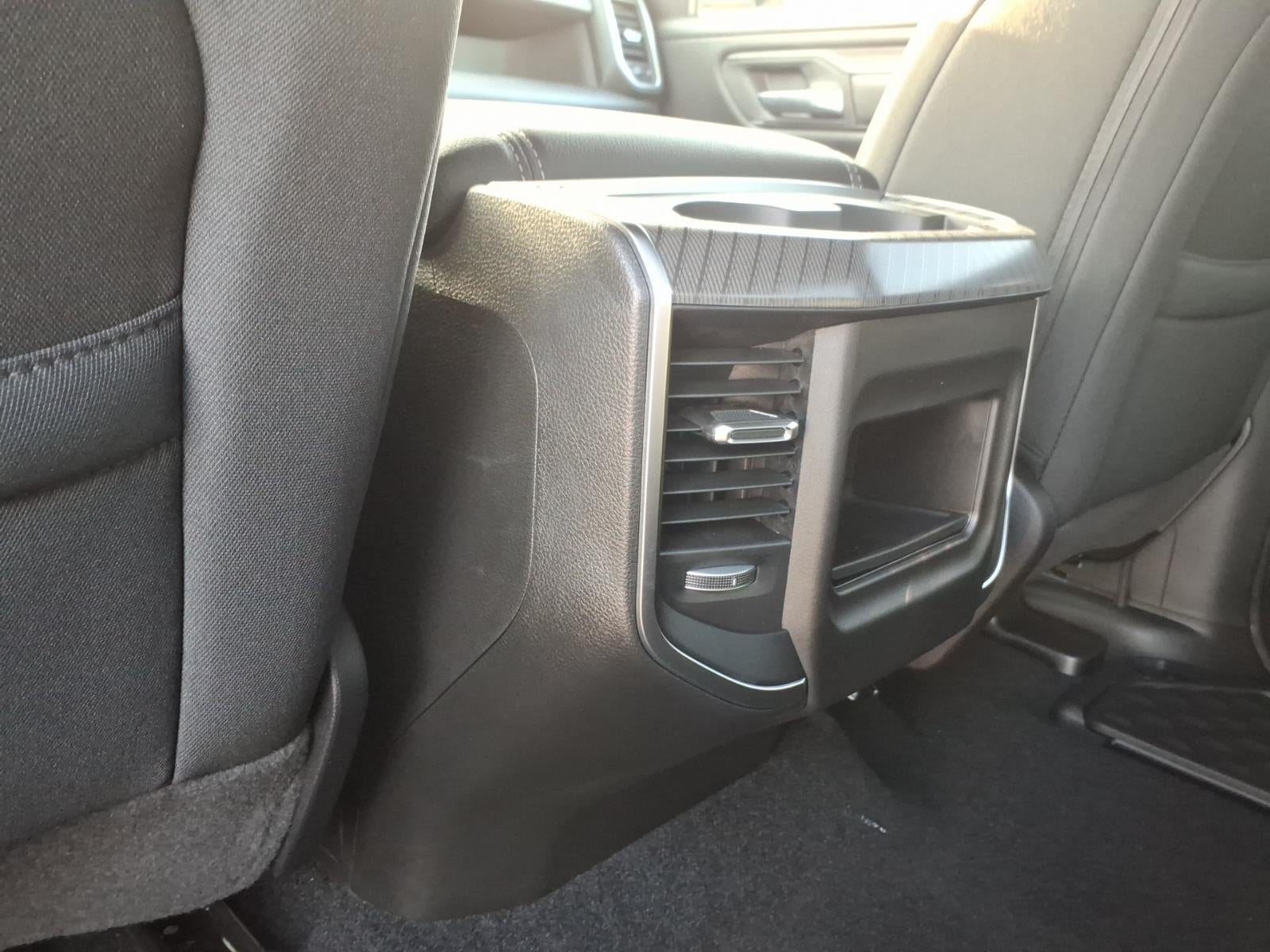 2026 RAM 1500 RAM 1500 EXPRESS CREW CAB 4X4 5'7' BOX