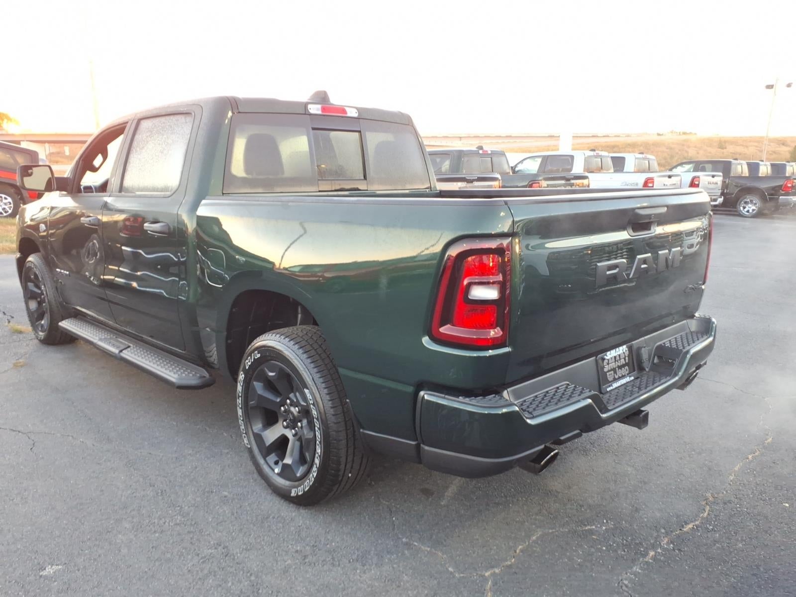 2026 RAM Ram 1500 RAM 1500 EXPRESS CREW CAB 4X4 5'7' BOX
