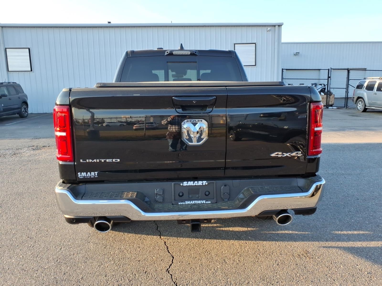 2026 RAM Ram 1500 RAM 1500 LIMITED CREW CAB 4X4 5'7' BOX