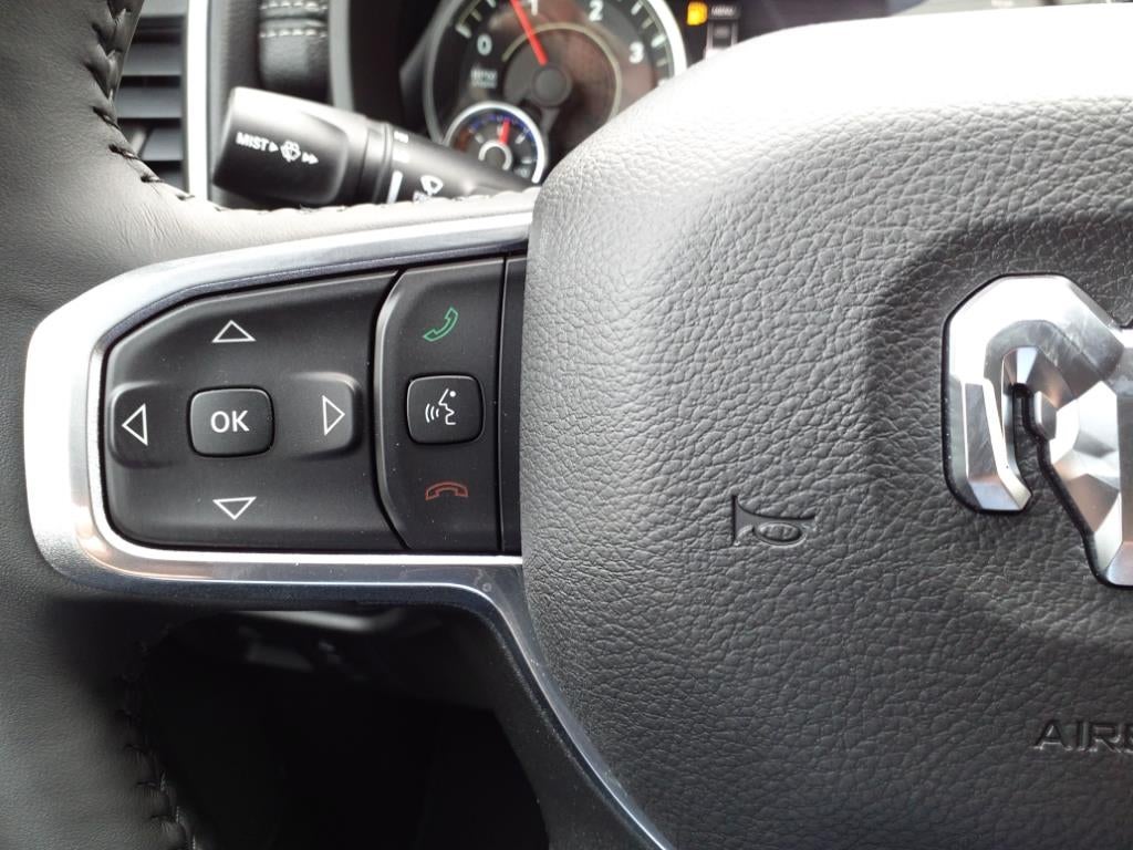 2023 RAM 1500 Laramie Crew Cab 4x4 5'7' Box