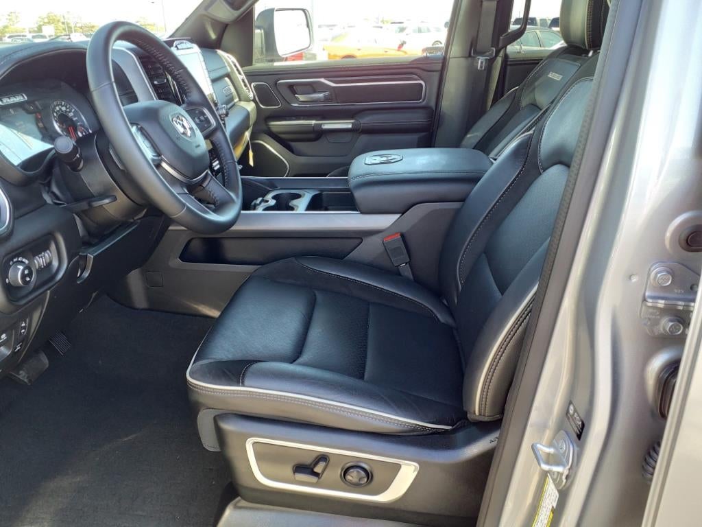 2023 RAM 1500 Laramie Crew Cab 4x4 5'7' Box