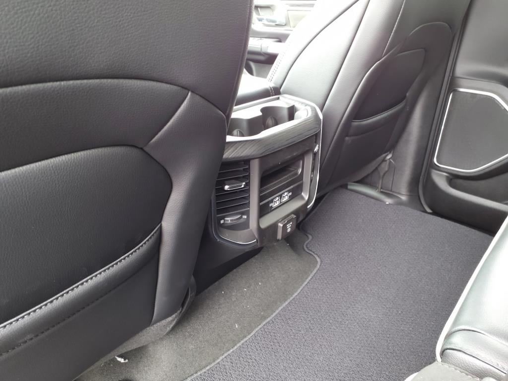 2023 RAM 1500 Laramie Crew Cab 4x4 5'7' Box
