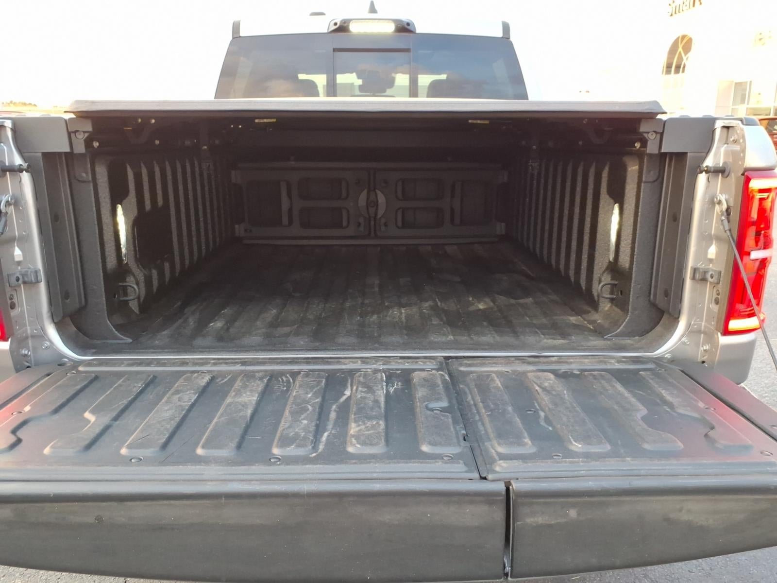 2025 RAM 1500 Tungsten Crew Cab 4x4 5'7' Box