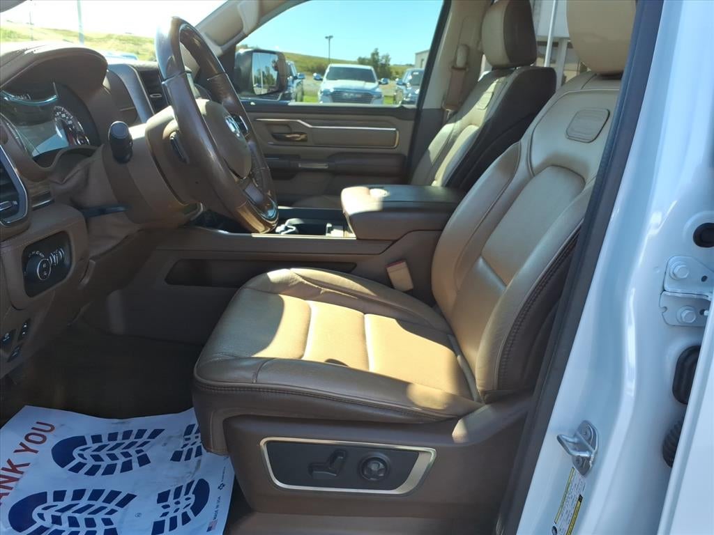 2020 RAM 1500 Laramie Longhorn Crew Cab 4x4 5'7' Box