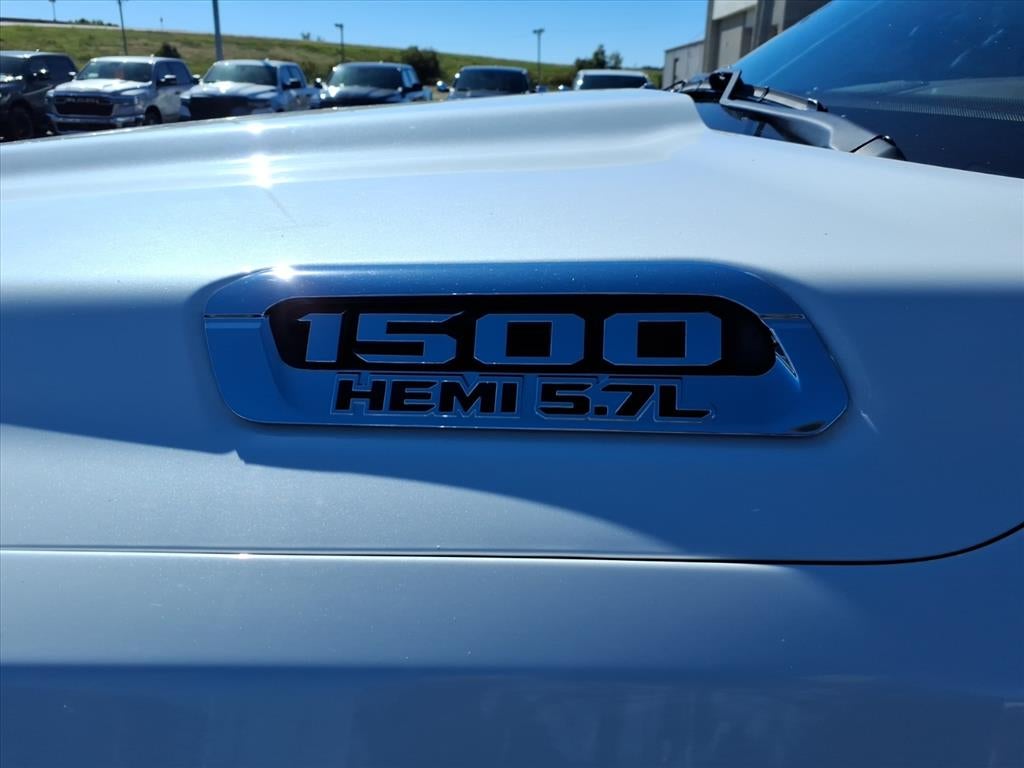 2020 RAM 1500 Laramie Longhorn Crew Cab 4x4 5'7' Box