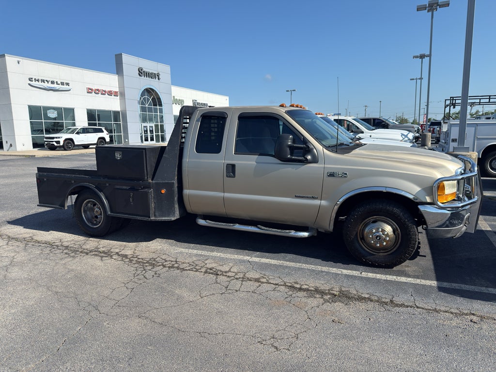 2000 Ford F-350 Chassis XLT