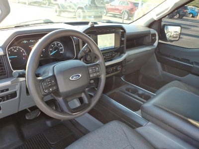 2022 Ford F-150 Base