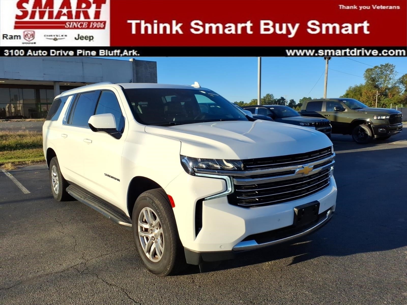 2024 Chevrolet Suburban 4WD LT