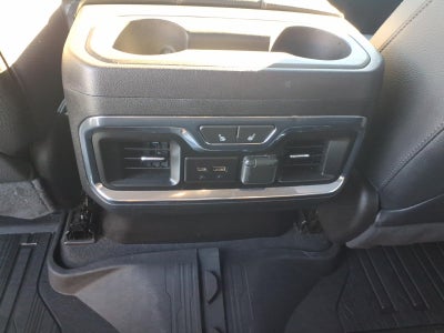 2023 GMC Sierra 3500HD 4WD Crew Cab Standard Bed Denali