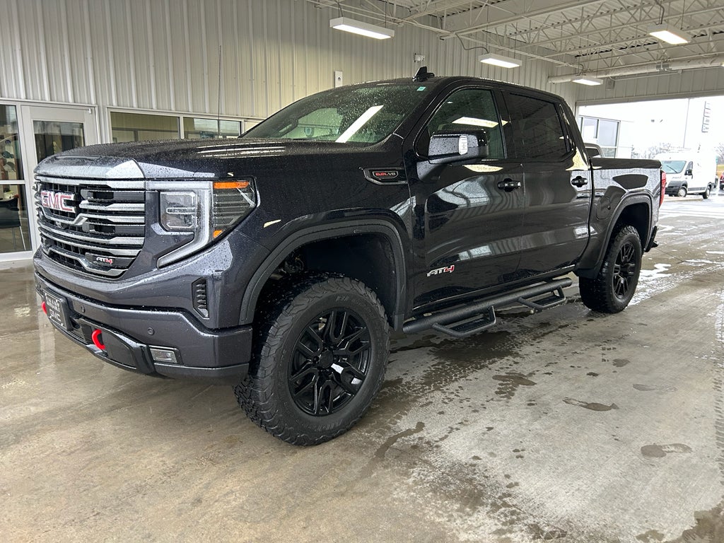 2022 GMC Sierra AT4