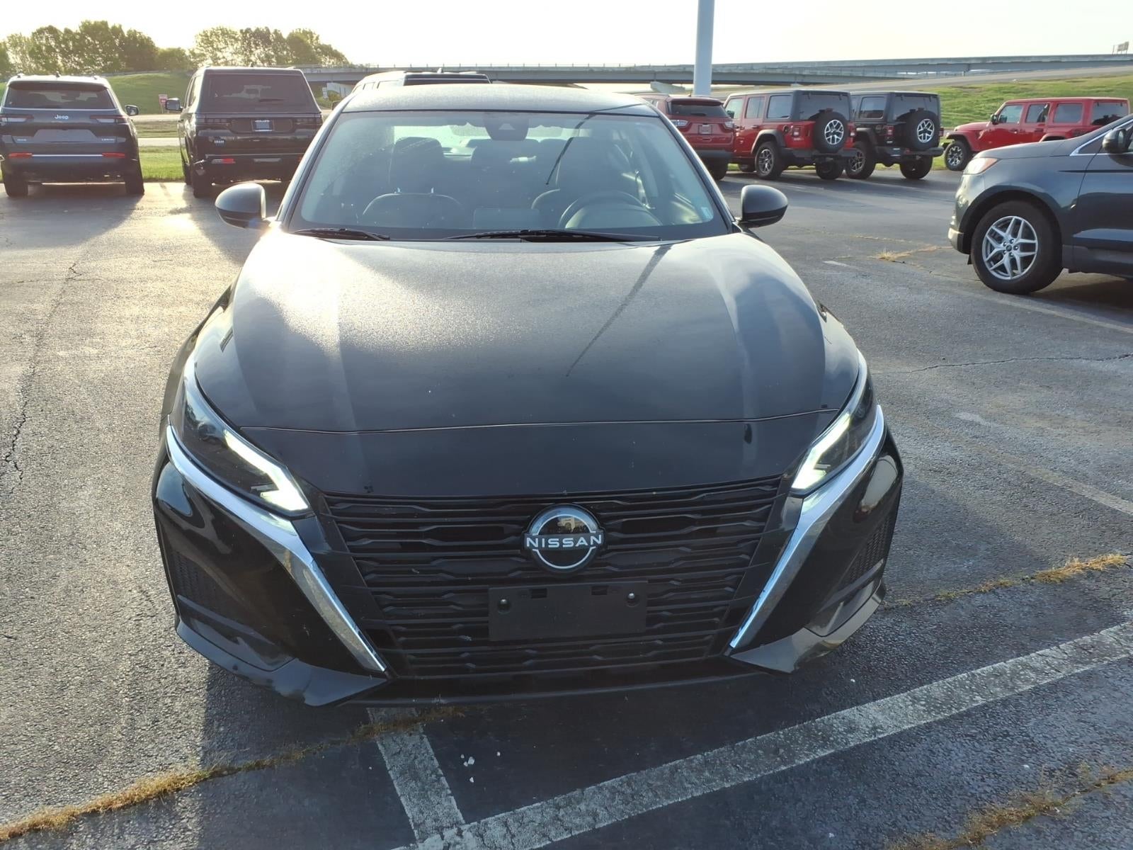 Used 2024 Nissan Altima SV with VIN 1N4BL4DV8RN325143 for sale in Pine Bluff, AR