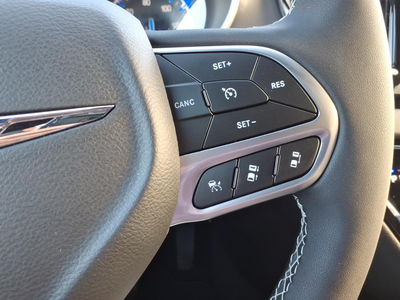 2026 Chrysler Voyager VOYAGER LX