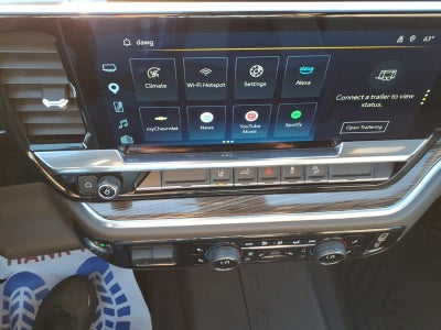 2025 Chevrolet Silverado 2500HD 4WD Crew Cab Standard Bed LT