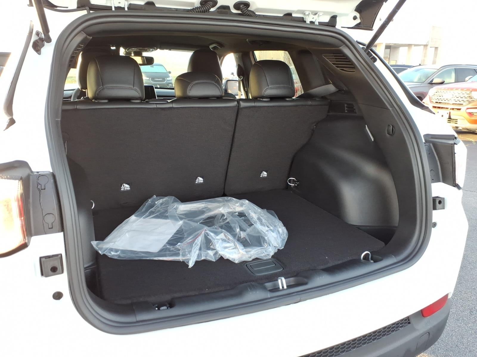 2026 Jeep Compass COMPASS LATITUDE 4X4