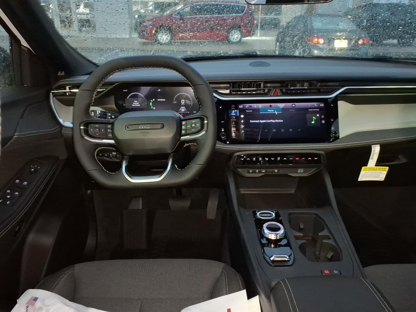 2026 Jeep Cherokee CHEROKEE LAREDO 4X4