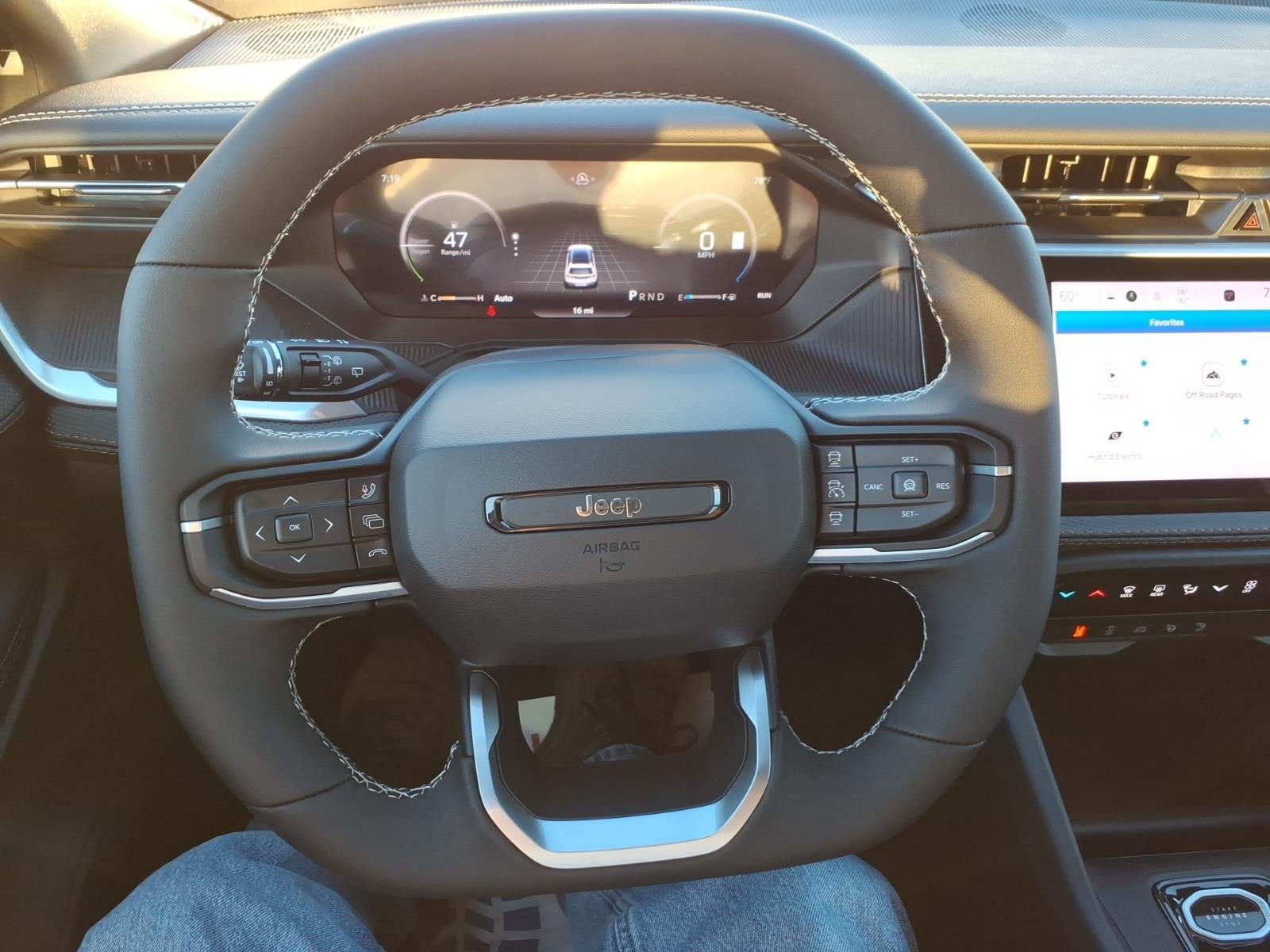 2026 Jeep Cherokee CHEROKEE OVERLAND 4X4