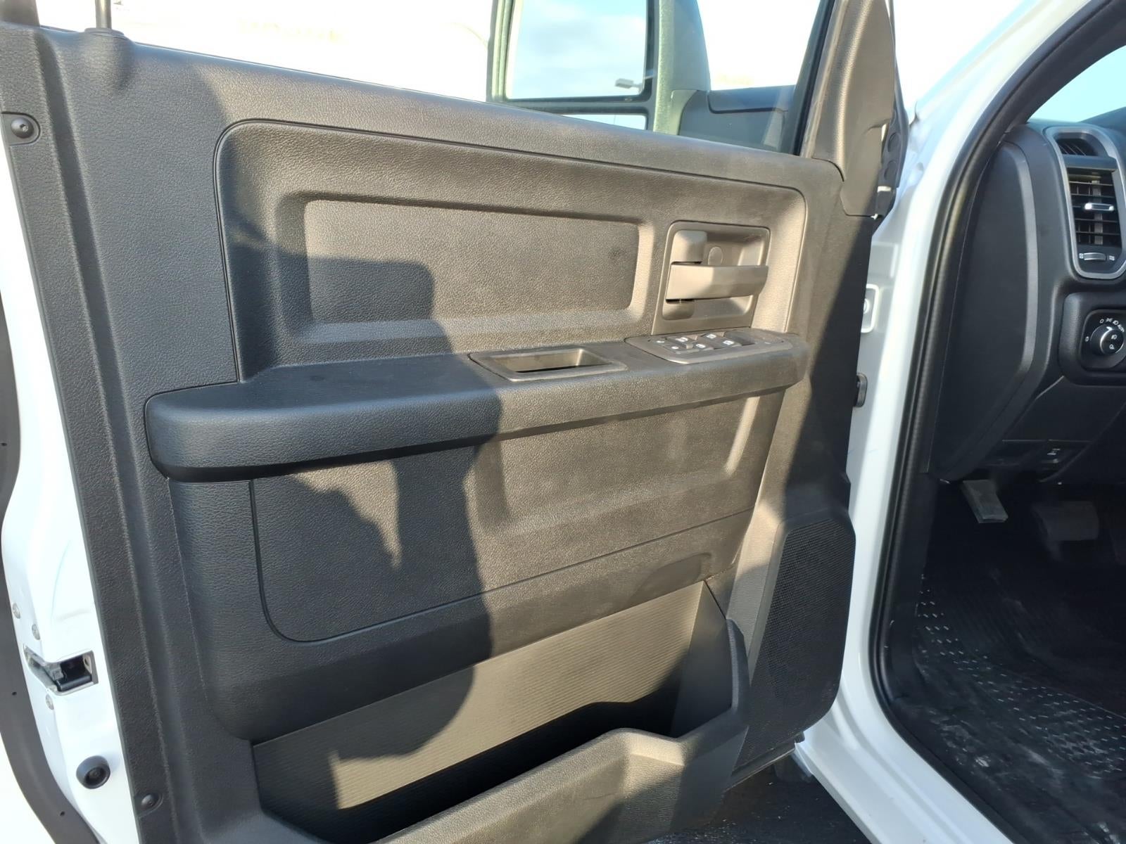 2026 RAM Ram 3500 RAM 3500 TRADESMAN CREW CAB 4X4 8' BOX