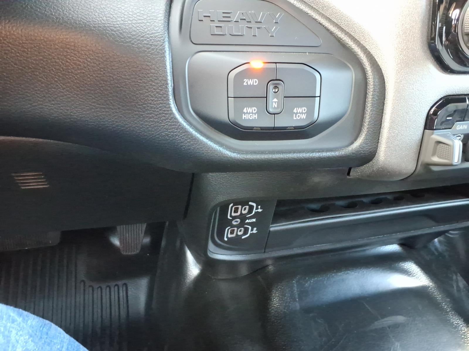 2026 RAM Ram 3500 RAM 3500 TRADESMAN CREW CAB 4X4 8' BOX