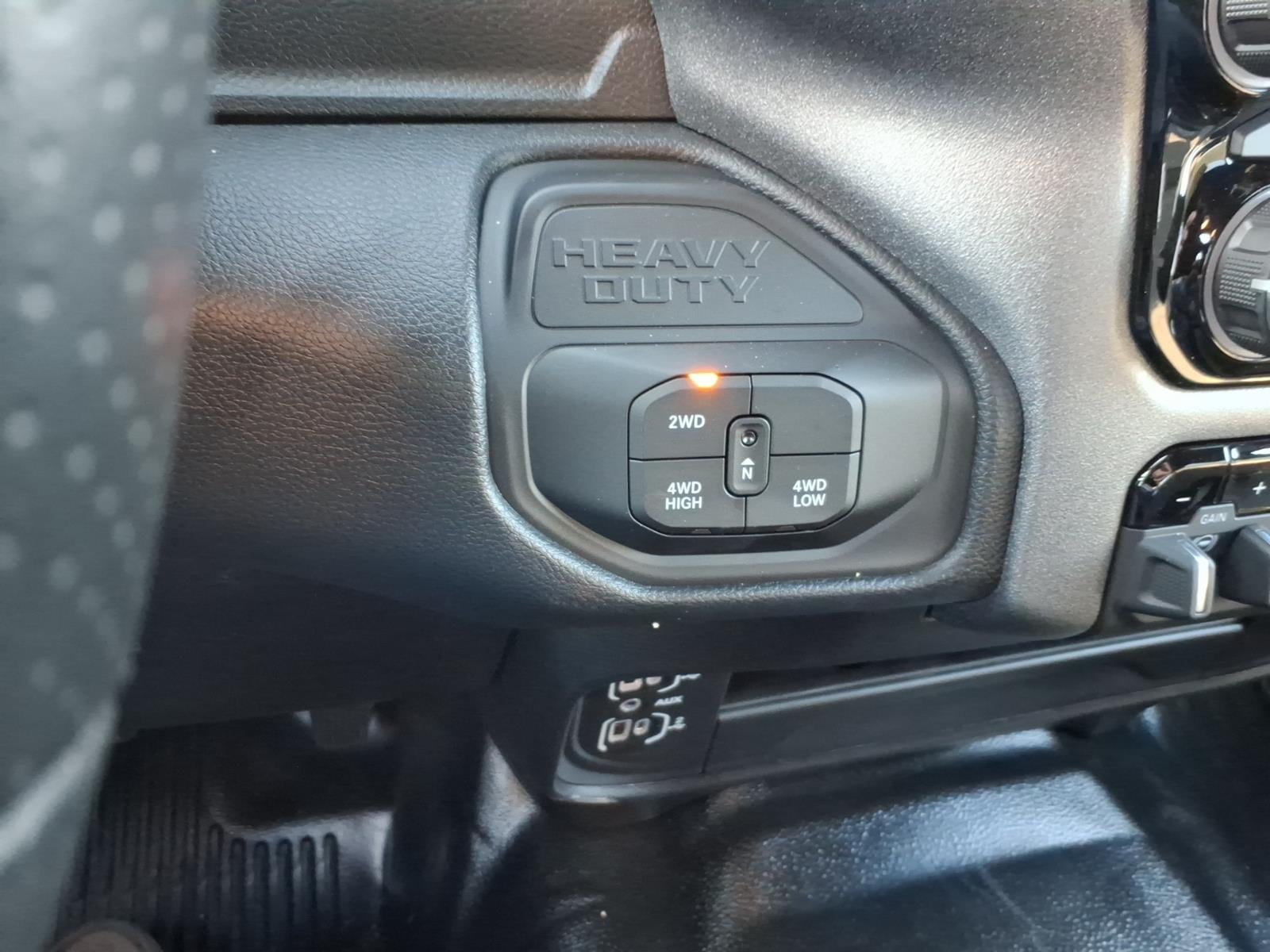 2026 RAM Ram 3500 RAM 3500 TRADESMAN CREW CAB 4X4 8' BOX