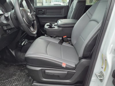 2024 RAM 3500 Tradesman Crew Cab 4x4 8' Box