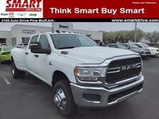 2024 RAM 3500 Tradesman Crew Cab 4x4 8' Box