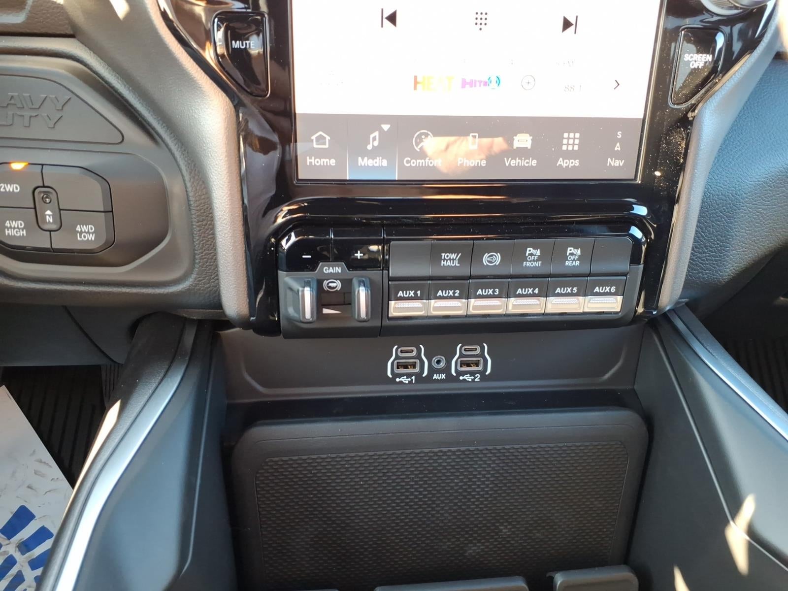 2026 RAM 3500 RAM 3500 BIG HORN CREW CAB 4X4 8' BOX