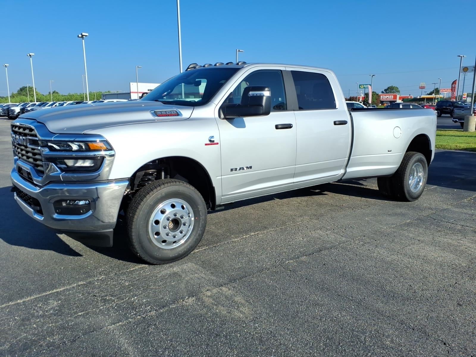 2026 RAM 3500 RAM 3500 BIG HORN CREW CAB 4X4 8' BOX