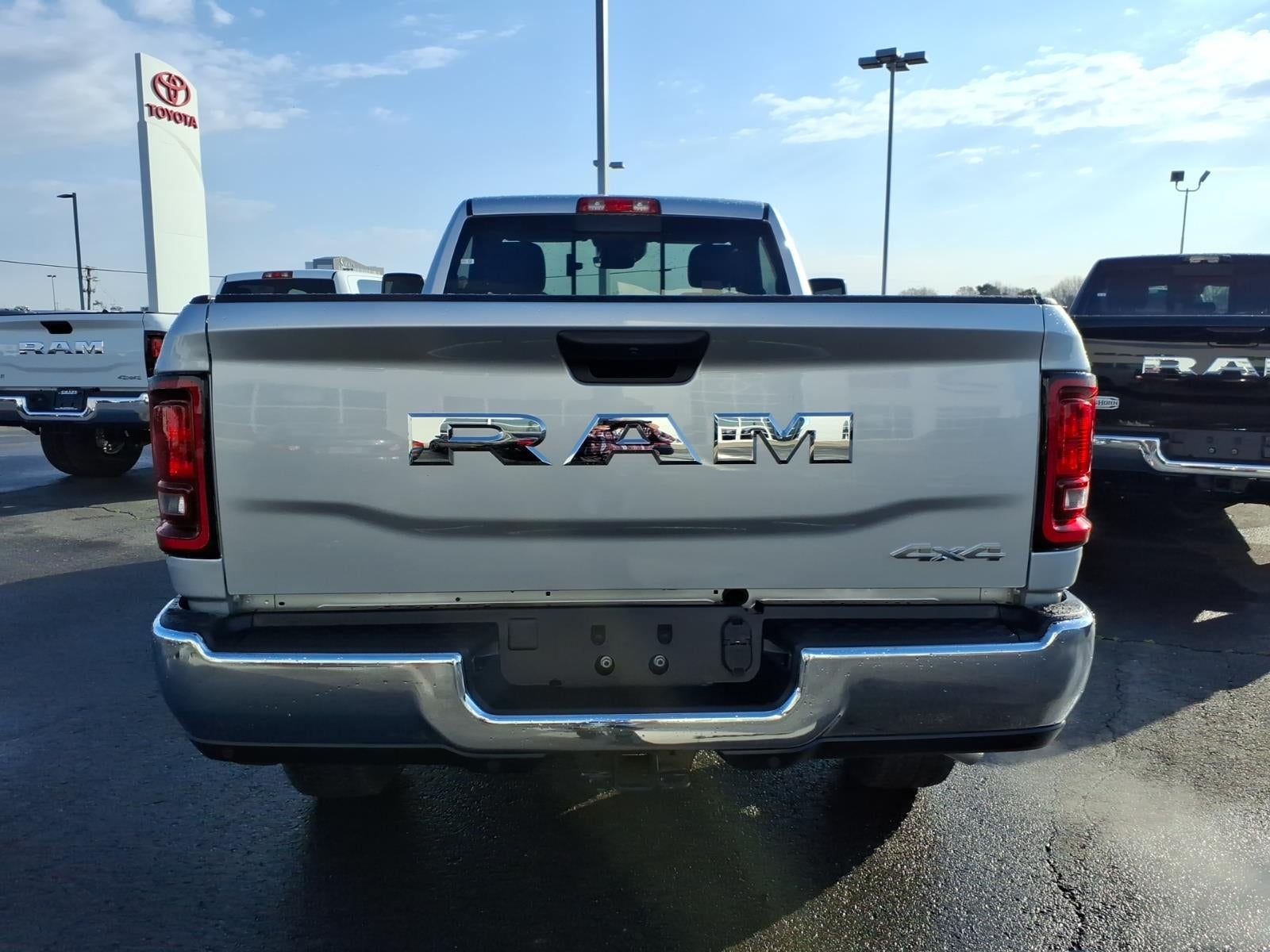 2026 RAM Ram 2500 RAM 2500 TRADESMAN REGULAR CAB 4X4 8' BOX