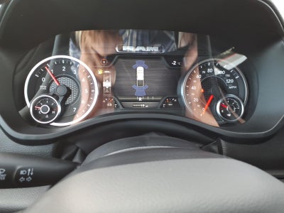 2026 RAM Ram 1500 RAM 1500 EXPRESS CREW CAB 4X4 5'7' BOX