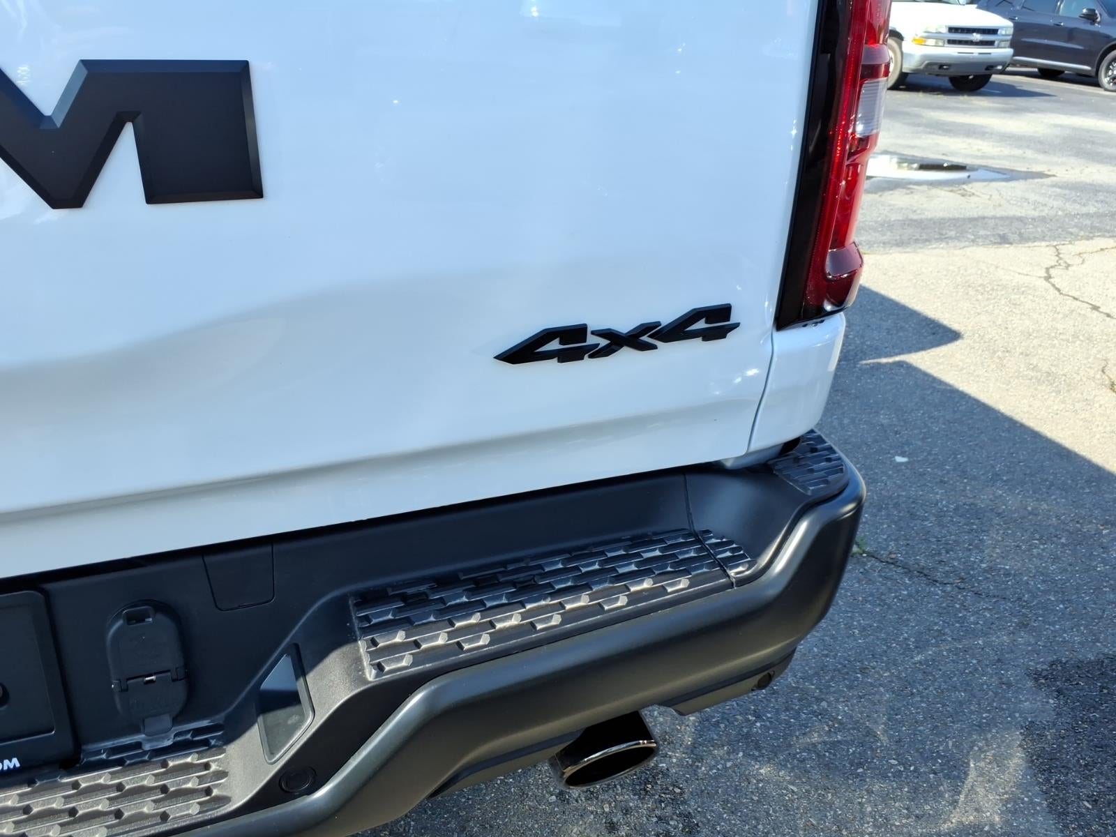 2026 RAM Ram 1500 RAM 1500 WARLOCK CREW CAB 4X4 5'7' BOX