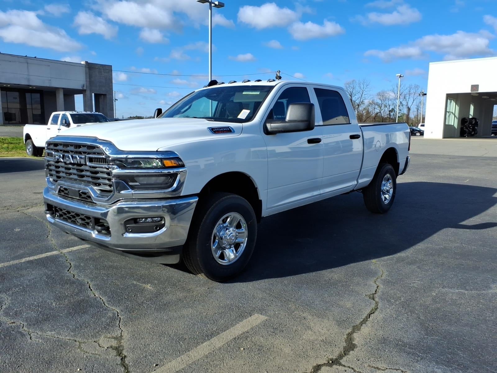 2026 RAM Ram 2500 RAM 2500 TRADESMAN CREW CAB 4X4 6'4' BOX